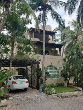 Casa de Buena Madera